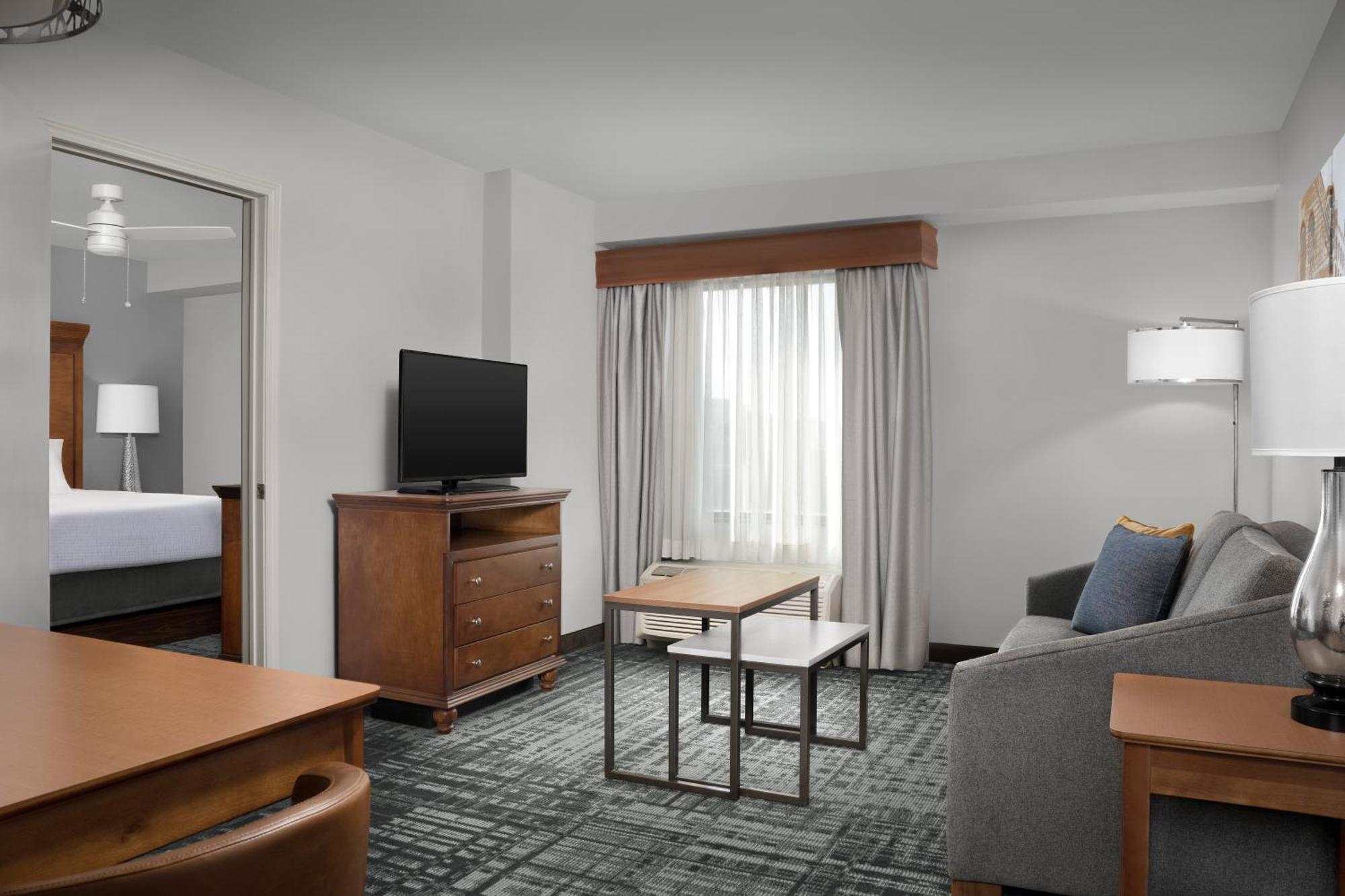 Homewood Suites By Hilton Omaha - Downtown Экстерьер фото