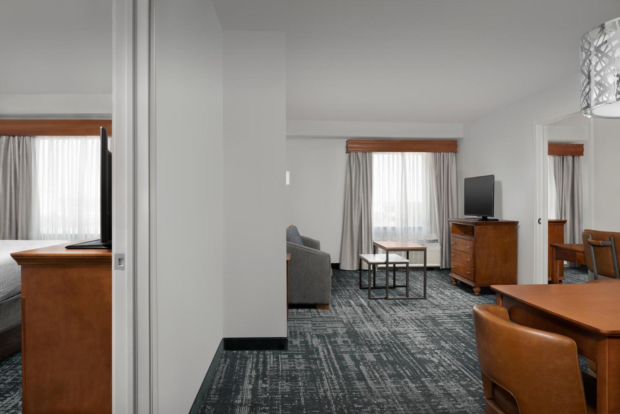 Homewood Suites By Hilton Omaha - Downtown Экстерьер фото